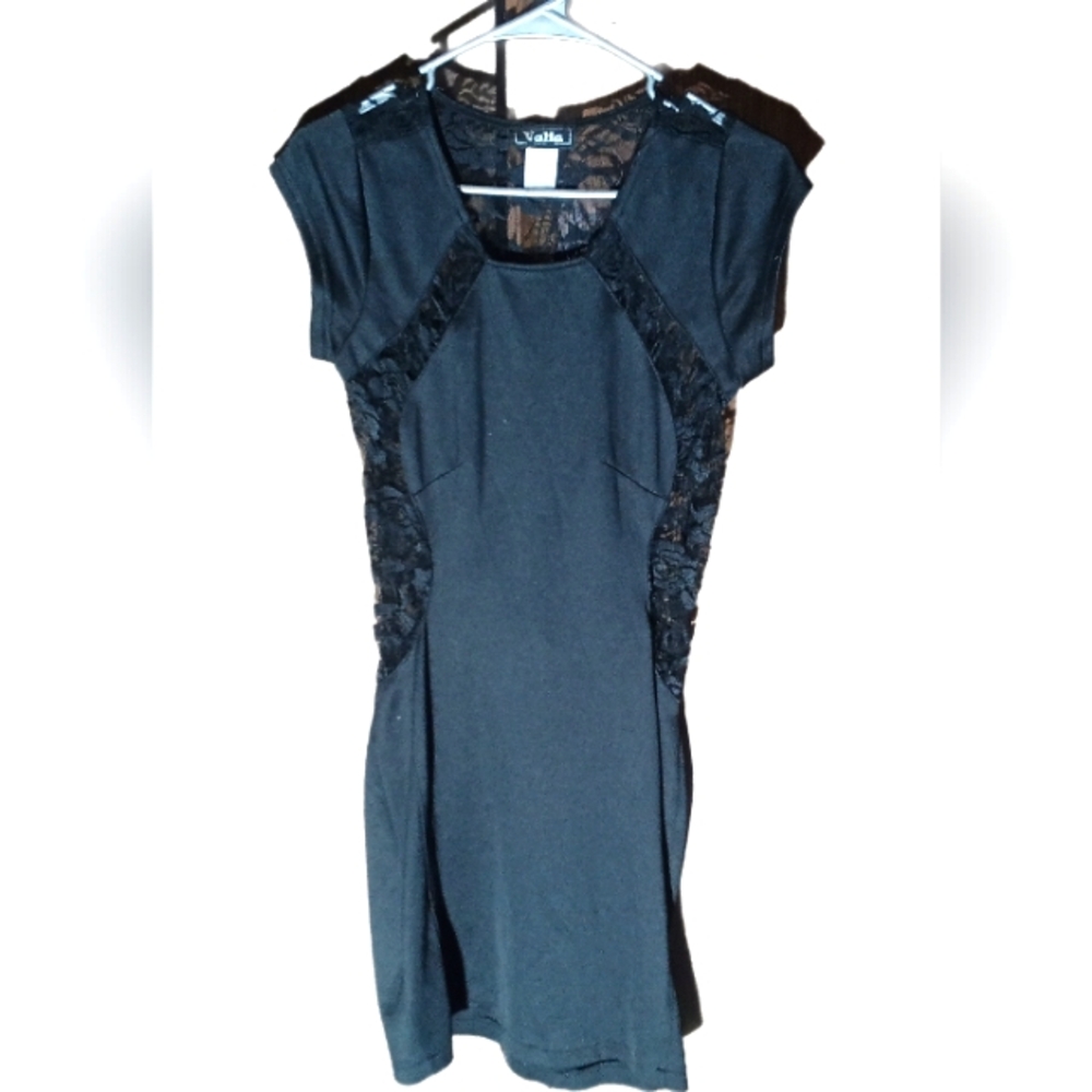 Valia Black Lace Dress